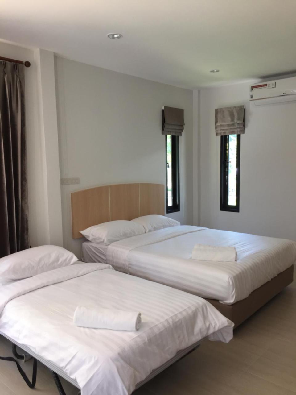 Bulan Villa Rayong Buitenkant foto